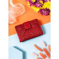 Skórzany portfel damski czerwony z zapięciem vintage - Rovicky R-N109-ZPT
